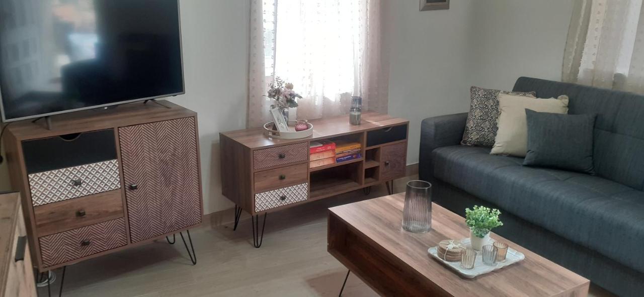 Namaste Family House Villa Pombia Dış mekan fotoğraf